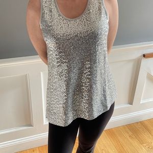Beaded sparking top